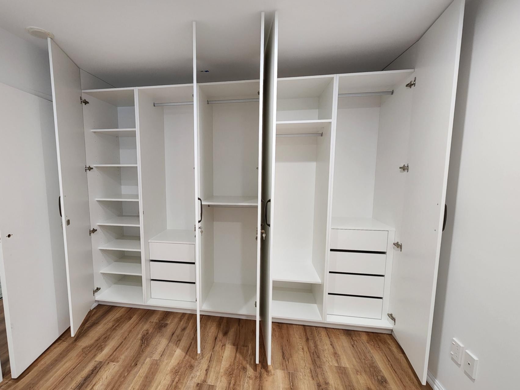 Free Standing Wardrobes NZ | NZ Wardrobes – NZWardrobes